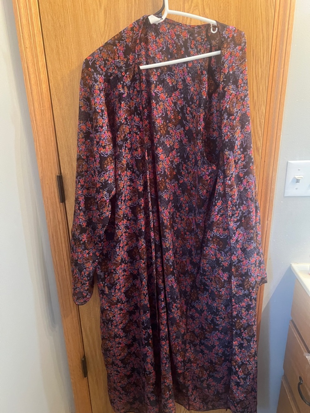 NY Invasion Floral Open Cardigan in Burgundy and Navy